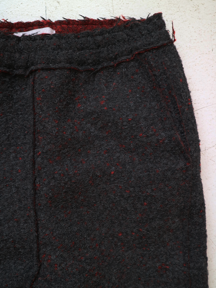 Turning Pants - red or coal