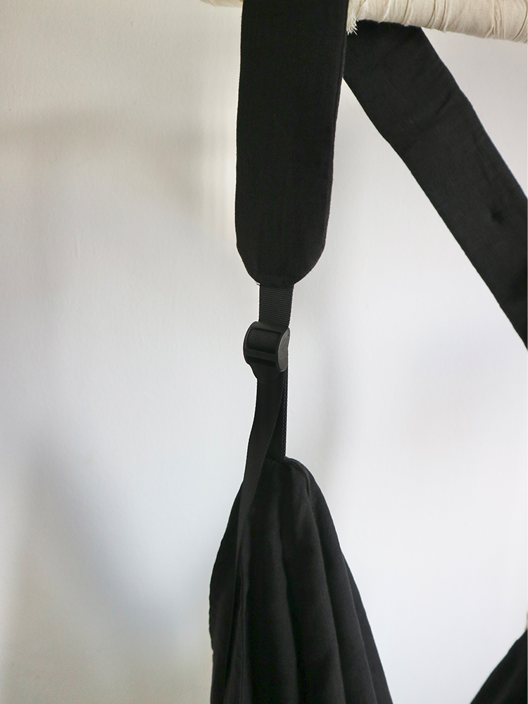 Leaves Shoulder Bag