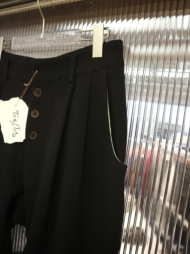 Tapered Pants