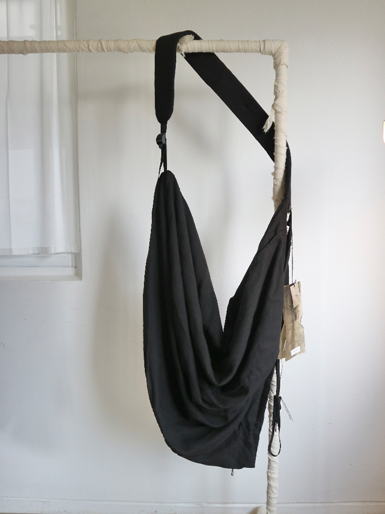 Leaves Shoulder Bag