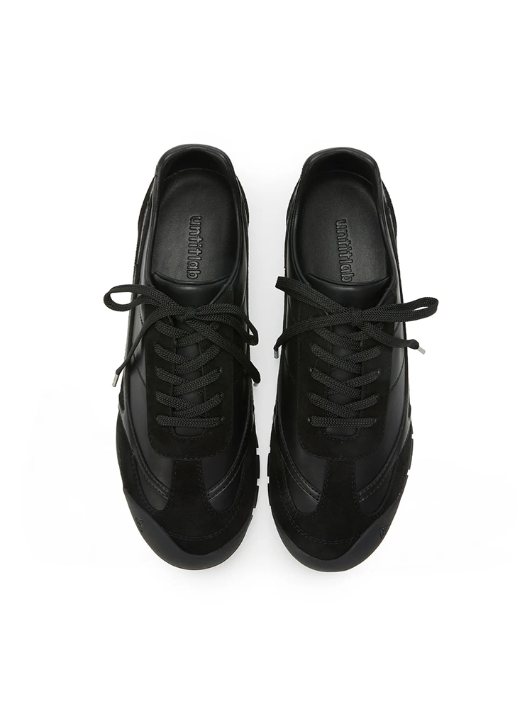 Swift Trek Camping Sneakers (Black Mesh)