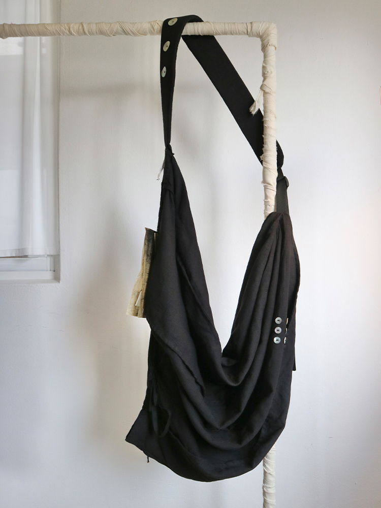 Leaves Shoulder Bag