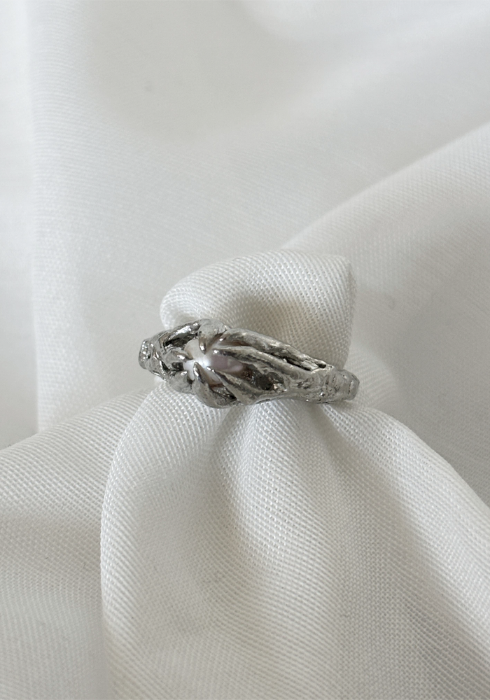 Serpentis Ring