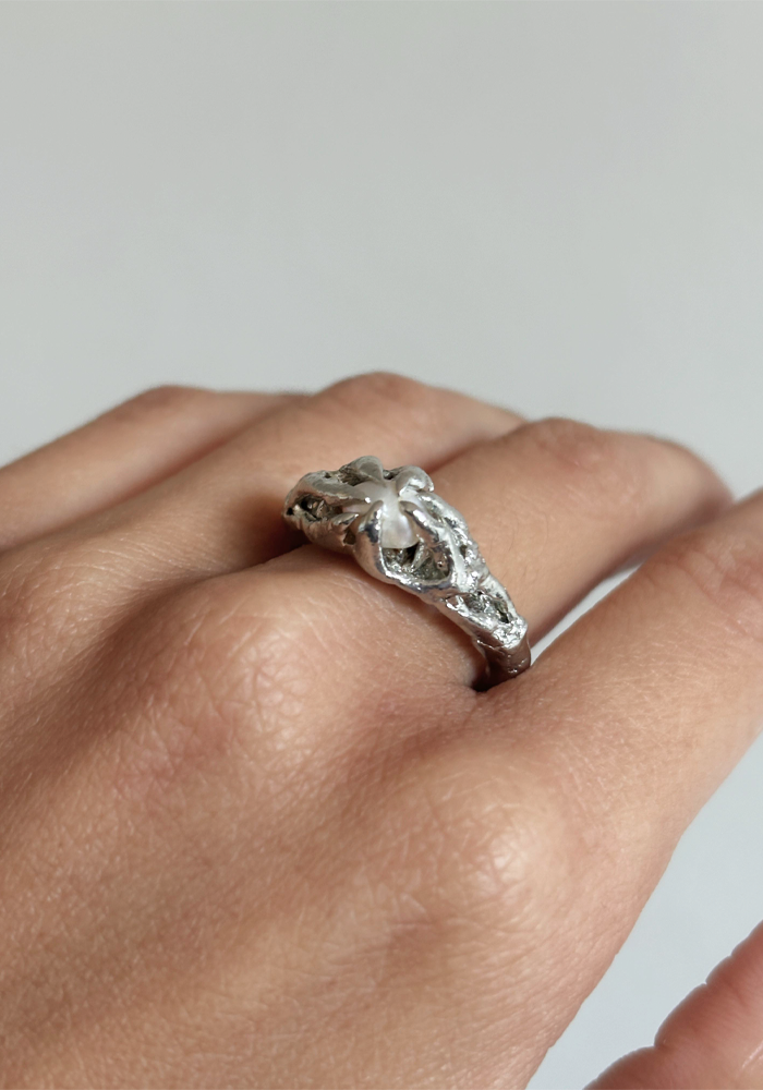 Serpentis Ring